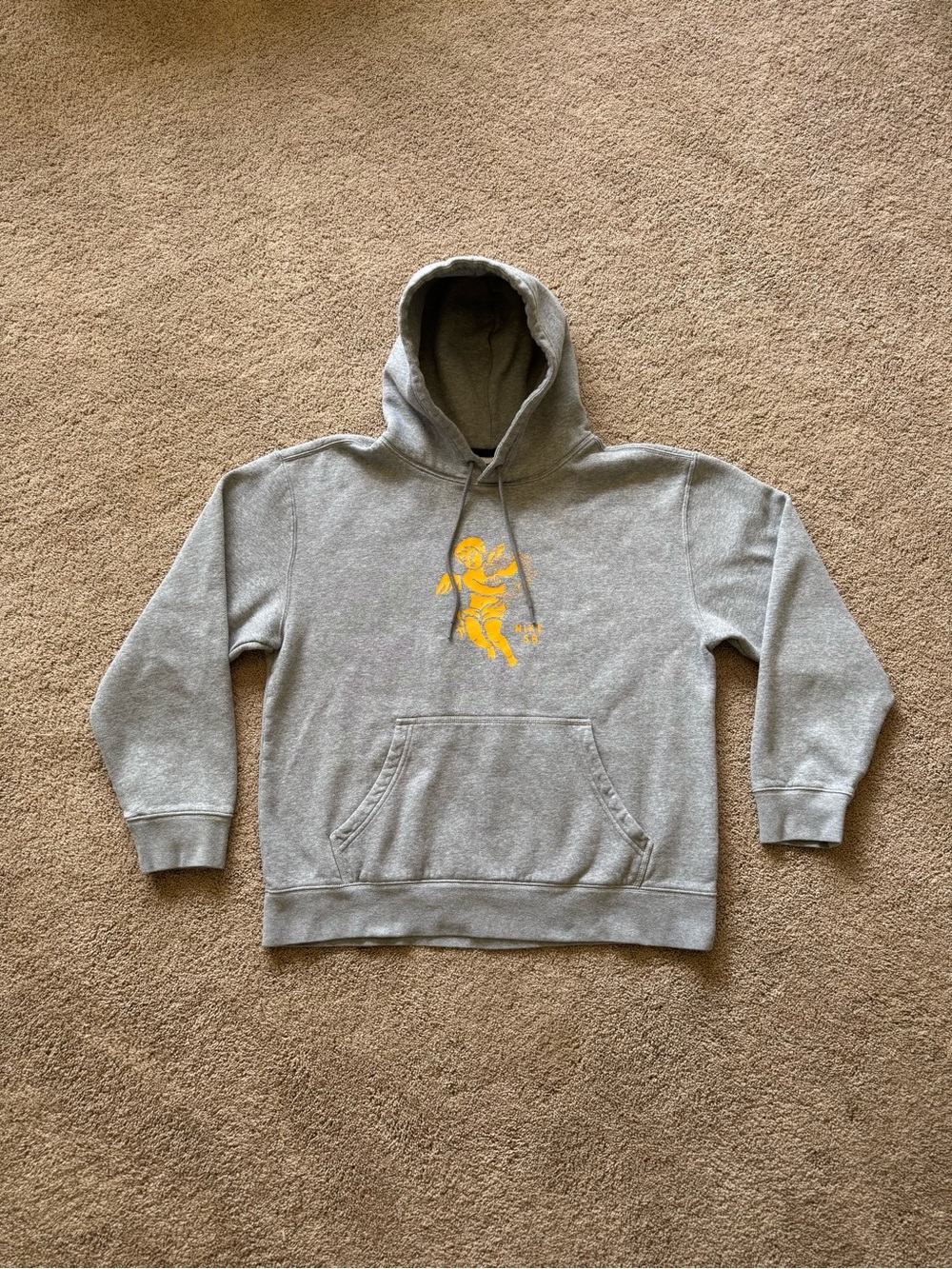 Men’s Medium Nike SB Gray/Grey & Yellow Hoodie With  A Cherub Logo
